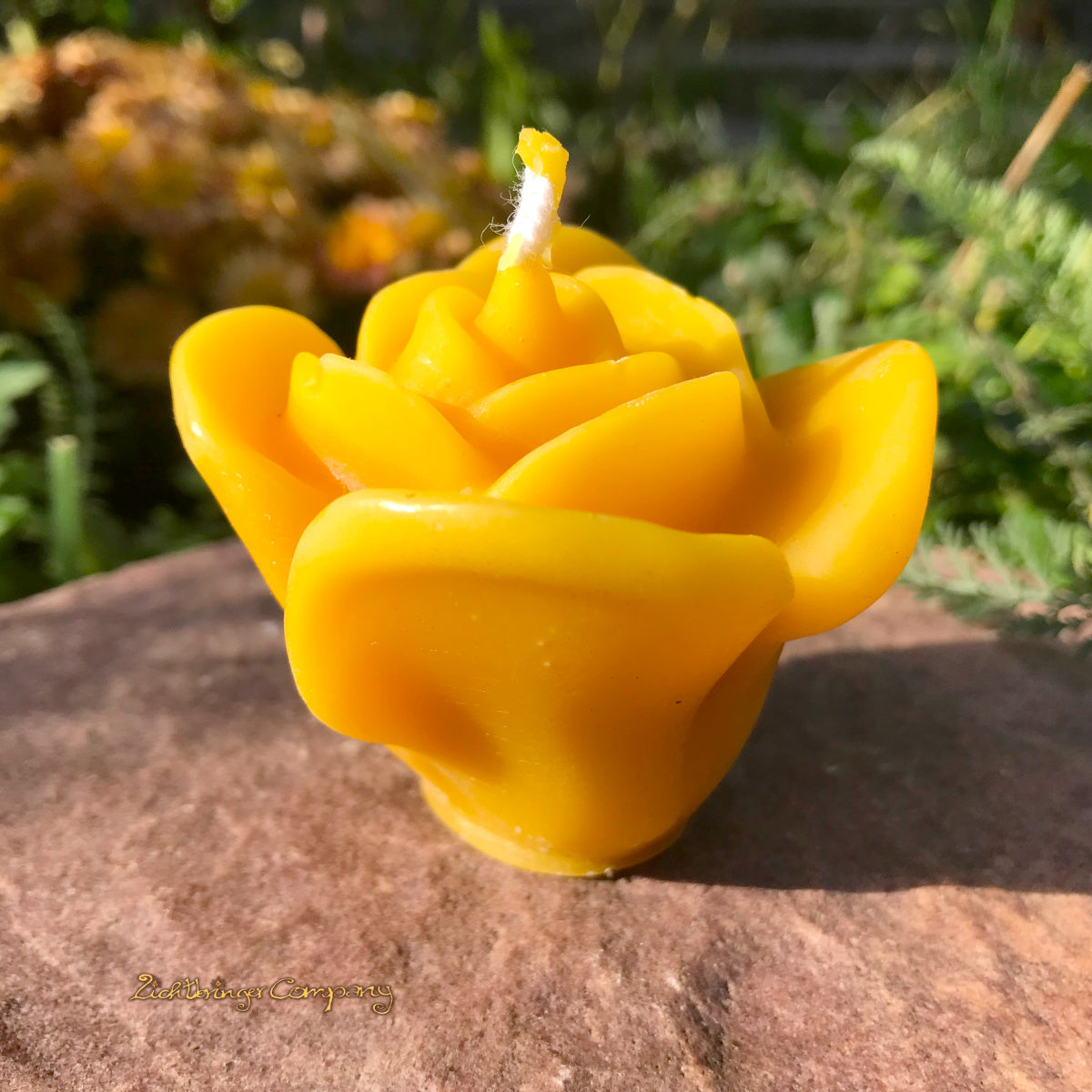Rosenkerze, Schwimmkerze aus Bienenwachs 