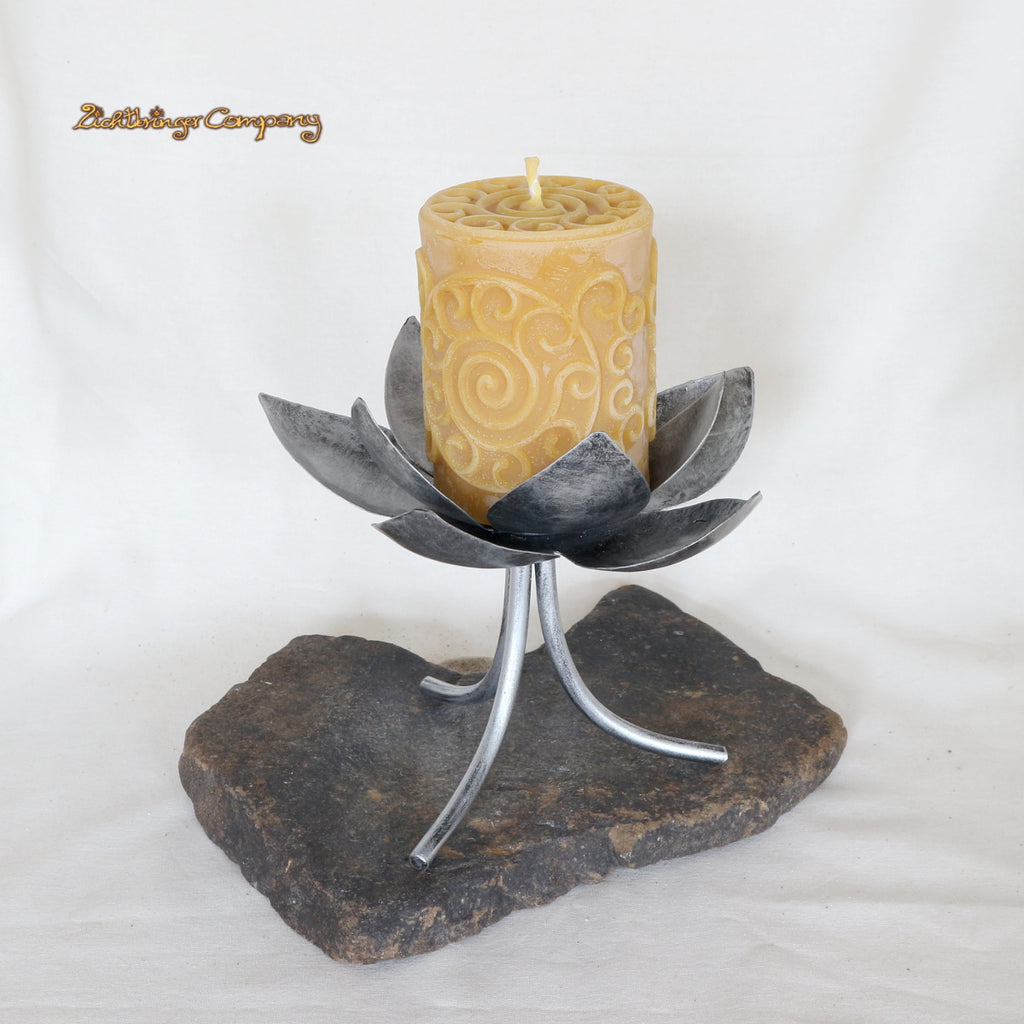 Lotus Candlestick