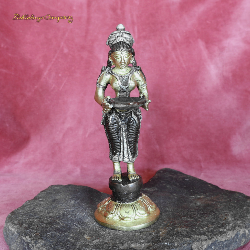 Deep Lakshmi Statue - Height 13 cm, 300 grams