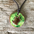 Schildkröte Halskette aus Keramik – Krafttier Amulett